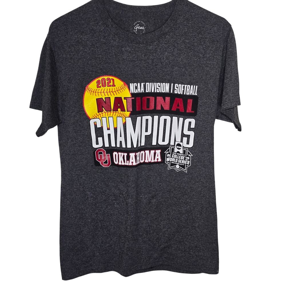 Oklahoma Sooners OU Womens NCAA Softball National Champions 2021 T Shirt Small